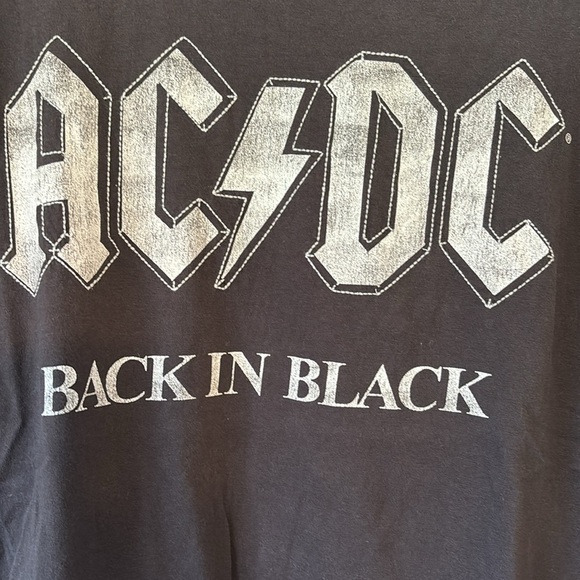 H&M graphic short sleeve band t shirt AC/DC Back in Black - Picture 2 of 7